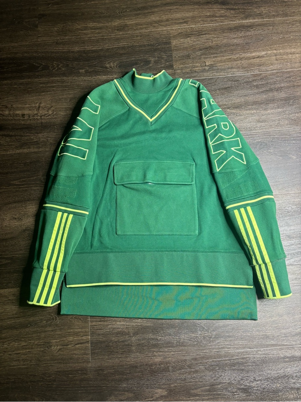 adidas Ivy Park Cargo Sweatshirt (Gender Neutral) Dark Green Adult Size XS